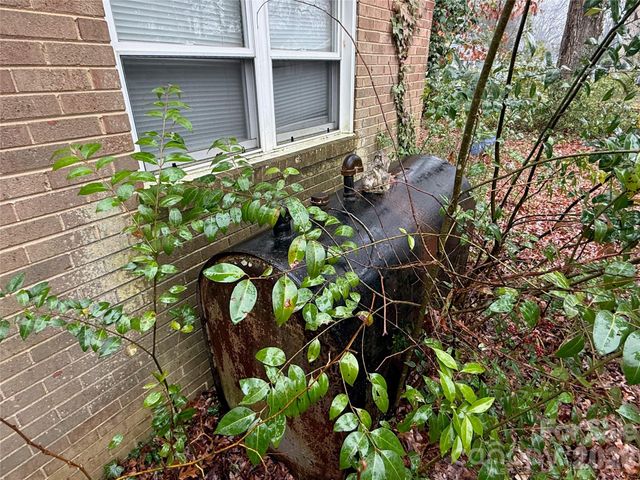 3905 Mcmillan Street, Charlotte, NC 28205