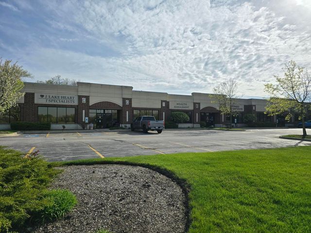 731 S Il Route 21 145, Gurnee, IL 60031