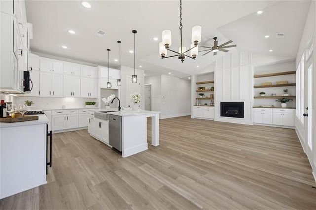 4835 Price Road, Gainesville, GA 30506