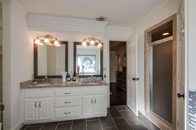 1335 Glen Cove, Southlake, TX 76092