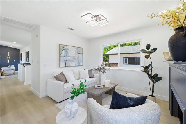 7480 Stagecoach Road, Dublin, CA 94568