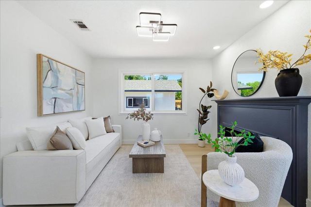 7480 Stagecoach Road, Dublin, CA 94568