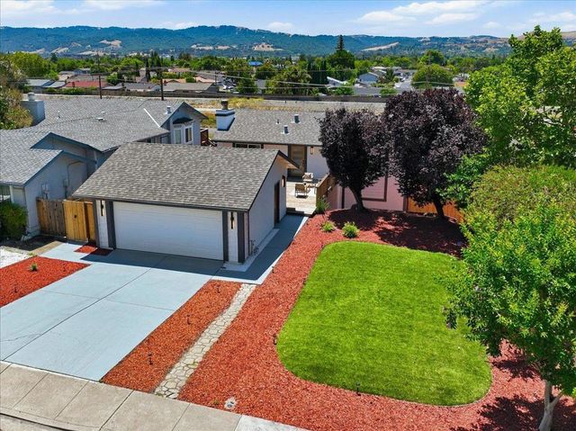 7480 Stagecoach Road, Dublin, CA 94568