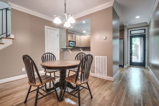 4210 Hillsboro Pike Apt 208, Nashville, TN 37215