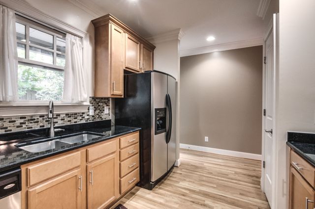 4210 Hillsboro Pike Apt 208, Nashville, TN 37215