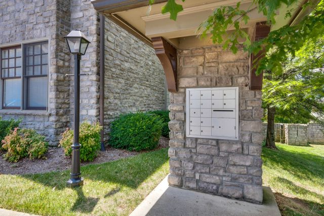 4210 Hillsboro Pike Apt 208, Nashville, TN 37215