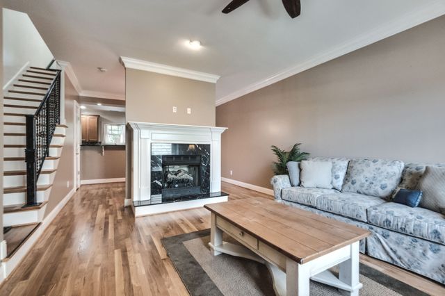 4210 Hillsboro Pike Apt 208, Nashville, TN 37215