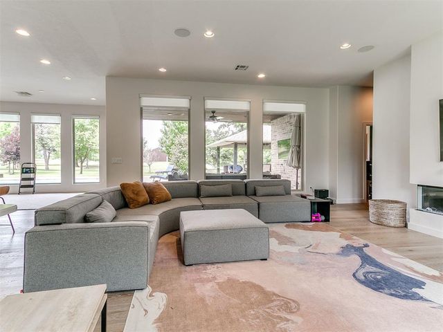 9105 Acre View Drive, Oklahoma City, OK 73151