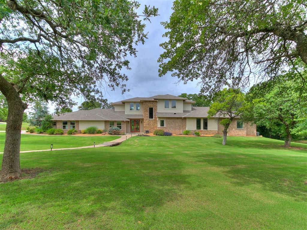 9105 Acre View Drive, Oklahoma City, OK 73151