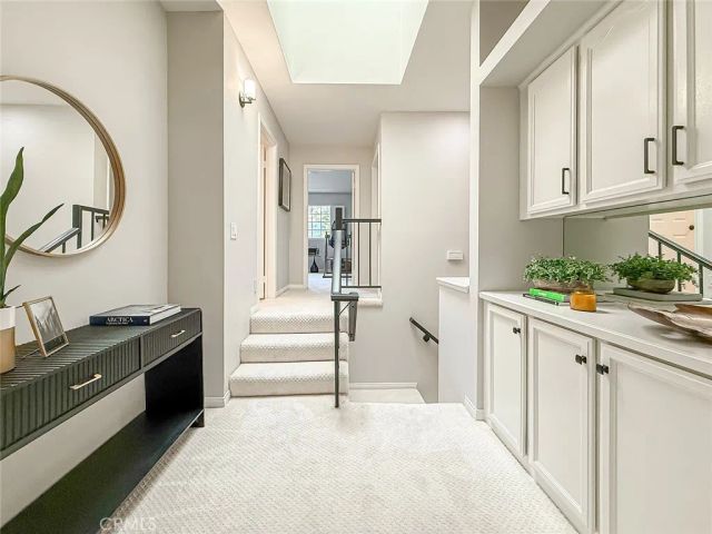 3135 E Hillcrest, Westlake Village, CA 91362