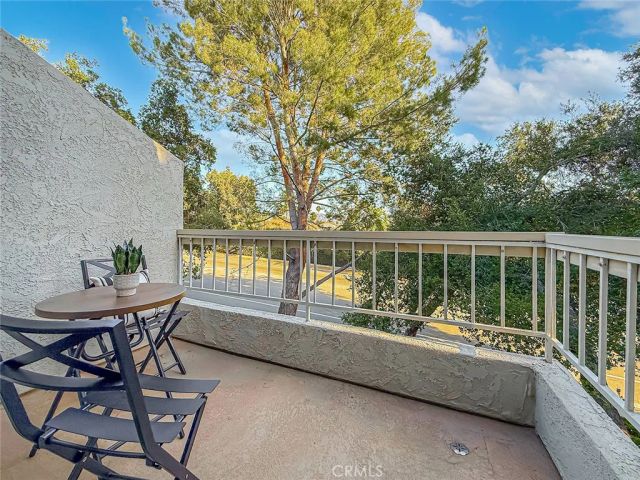 3135 E Hillcrest, Westlake Village, CA 91362