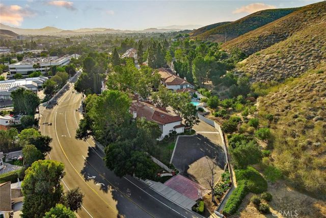 3135 E Hillcrest, Westlake Village, CA 91362