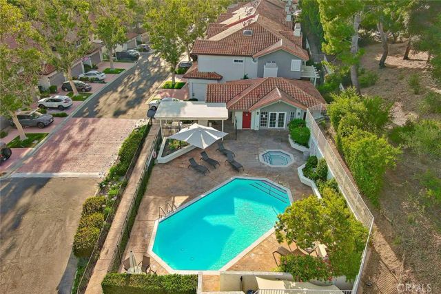 3135 E Hillcrest, Westlake Village, CA 91362