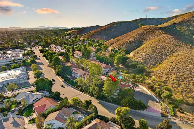 3135 E Hillcrest, Westlake Village, CA 91362