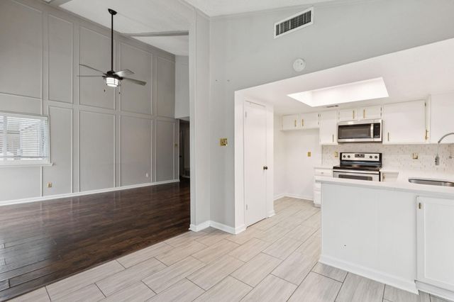 910 Via Valencia, Mesquite, TX 75150