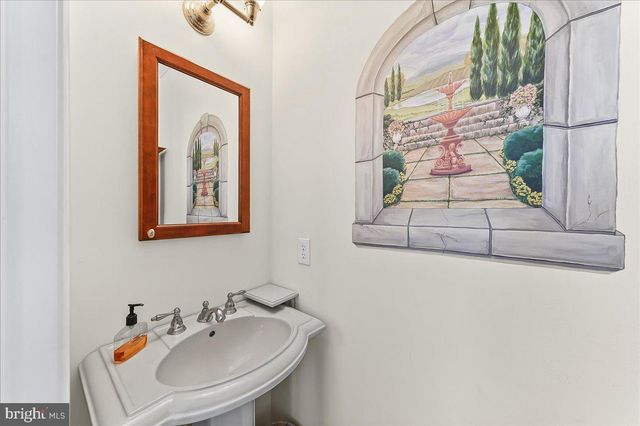 111 DANBURY DR, Coatesville, PA 19320