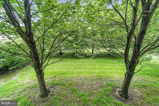 111 DANBURY DR, Coatesville, PA 19320