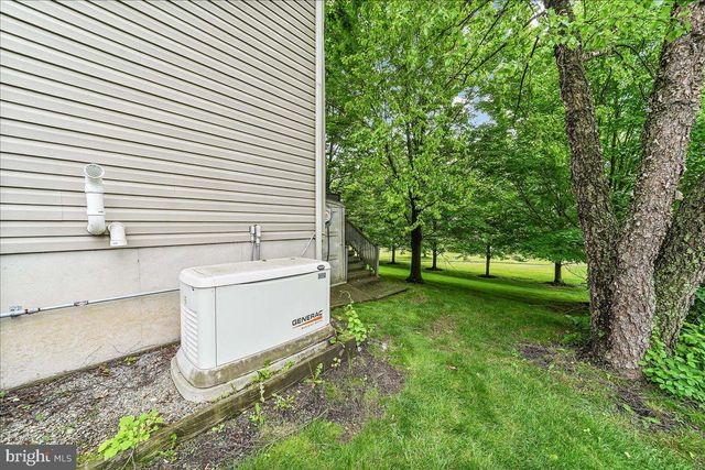 111 DANBURY DR, Coatesville, PA 19320