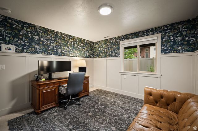 204 W LYMAN LN, Bountiful, UT 84010