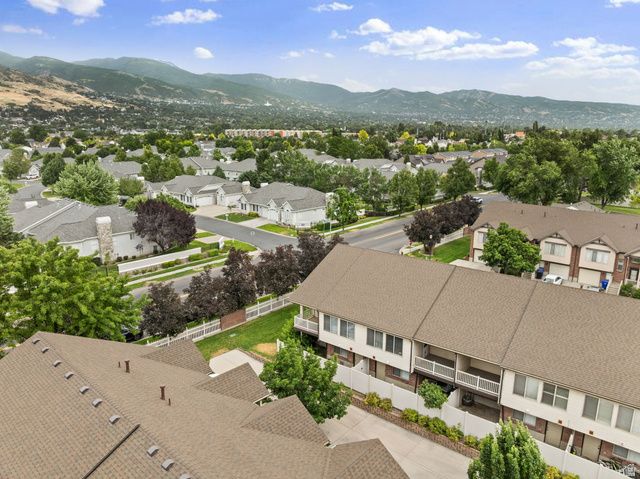 204 W LYMAN LN, Bountiful, UT 84010
