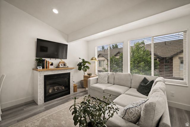 204 W LYMAN LN, Bountiful, UT 84010