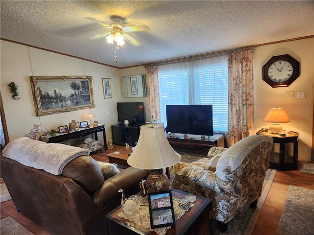 3680 E Shaeffer Avenue, Kingman, AZ 86409