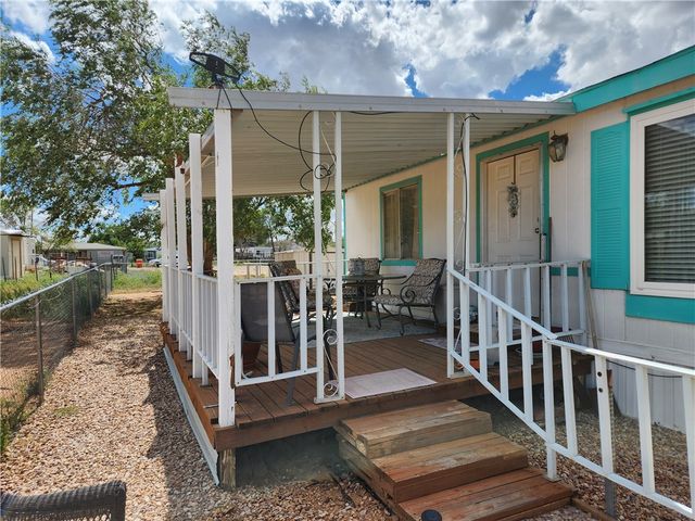 3680 E Shaeffer Avenue, Kingman, AZ 86409