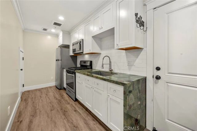 1721 El Dorado Avenue A, La Habra, CA 90631