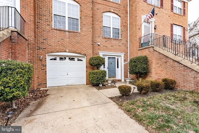 43738 CLEMENS TER, Ashburn, VA 20147