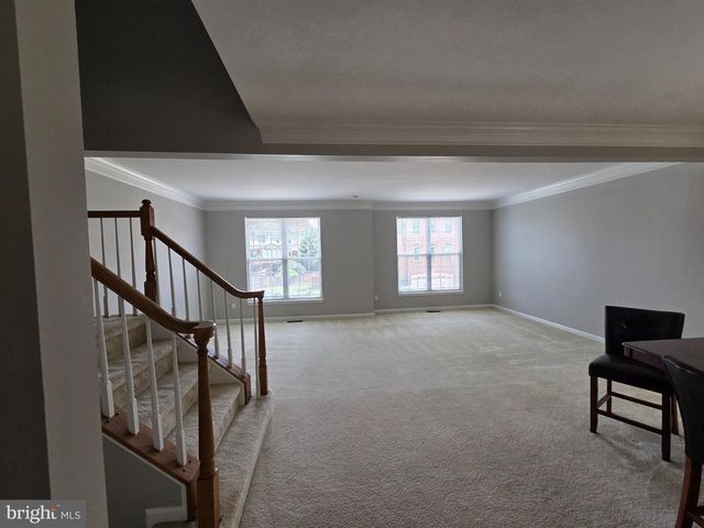 43738 CLEMENS TER, Ashburn, VA 20147