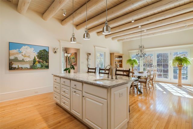 1888 Moonlight Drive, Santa Fe, NM 87505