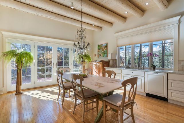 1888 Moonlight Drive, Santa Fe, NM 87505