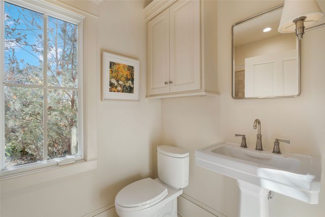 1888 Moonlight Drive, Santa Fe, NM 87505