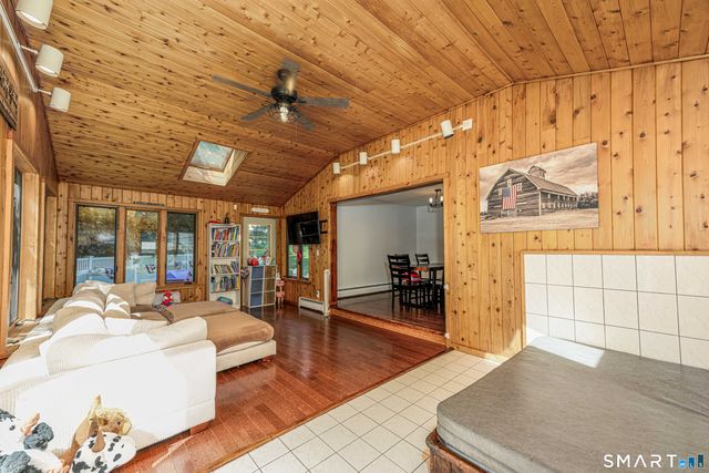 17 Julius Drive, East Haven, CT 06513