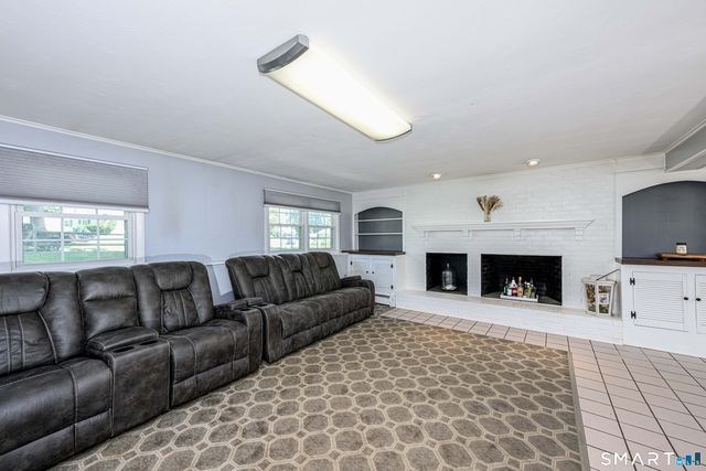 17 Julius Drive, East Haven, CT 06513
