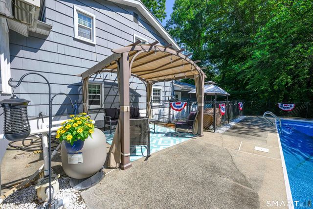 17 Julius Drive, East Haven, CT 06513