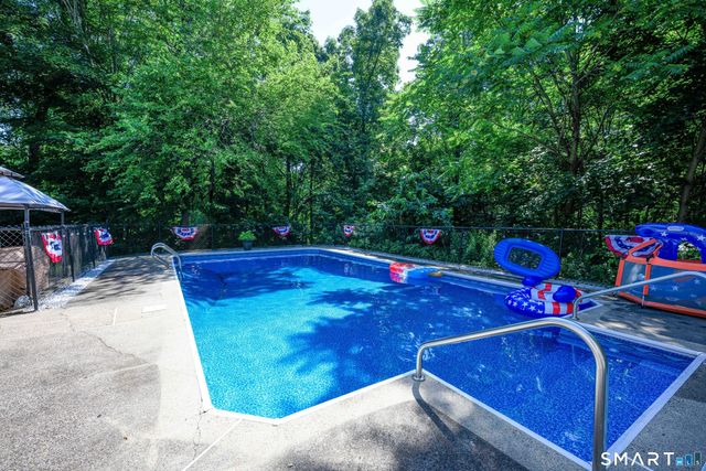 17 Julius Drive, East Haven, CT 06513