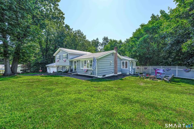 17 Julius Drive, East Haven, CT 06513