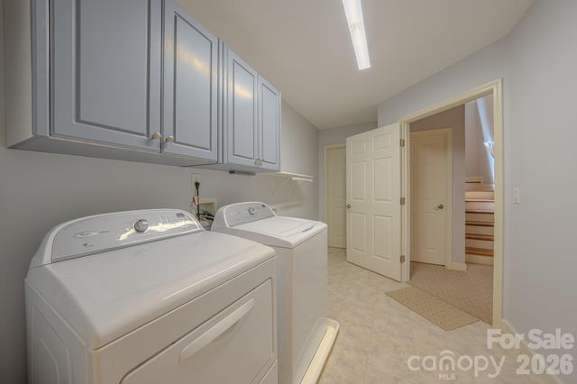 329 Mountain Crest Drive, Hendersonville, NC 28739