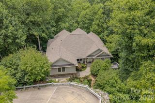 329 Mountain Crest Drive, Hendersonville, NC 28739
