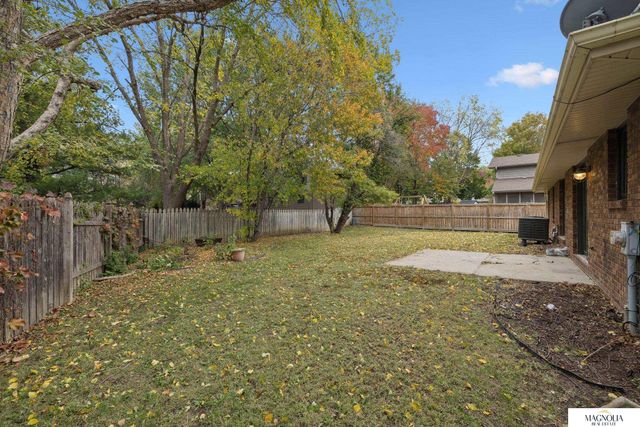 5800 Berkeley Drive, Lincoln, NE 68512