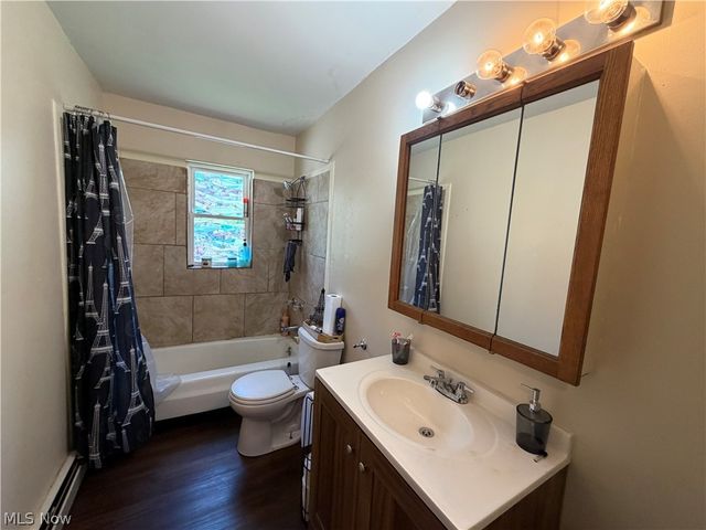 223 Kendall Avenue, Campbell, OH 44405