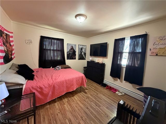 223 Kendall Avenue, Campbell, OH 44405