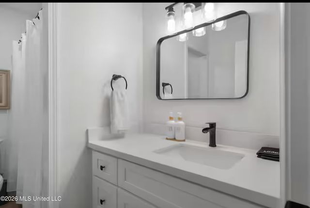 114 Ethel Circle, 11, Ocean Springs, MS 39564