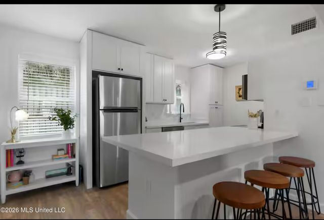 114 Ethel Circle, 11, Ocean Springs, MS 39564