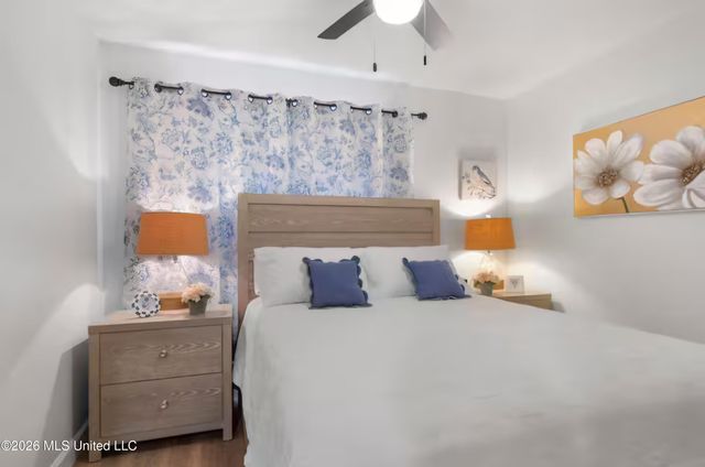 114 Ethel Circle, 11, Ocean Springs, MS 39564