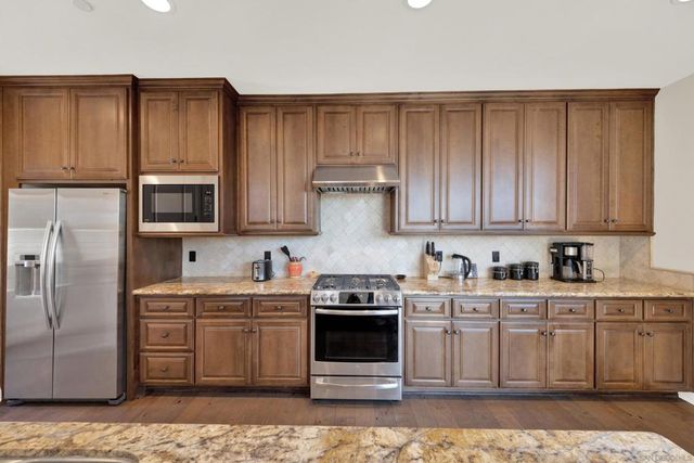 4390 Yuki Ln, Carlsbad, CA 92008