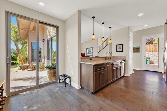 4390 Yuki Ln, Carlsbad, CA 92008