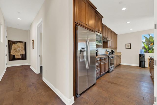 4390 Yuki Ln, Carlsbad, CA 92008