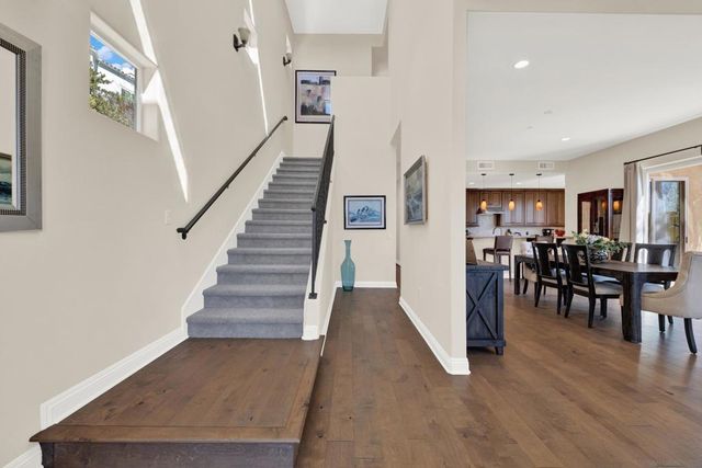 4390 Yuki Ln, Carlsbad, CA 92008